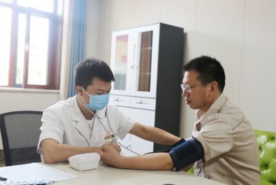 我院開展省級勞模免費健康體檢活動，以健康服務致敬勞動者